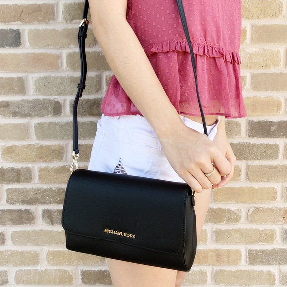 Michael Kors medium crossbody Wallet SET - Picture 5 of 7